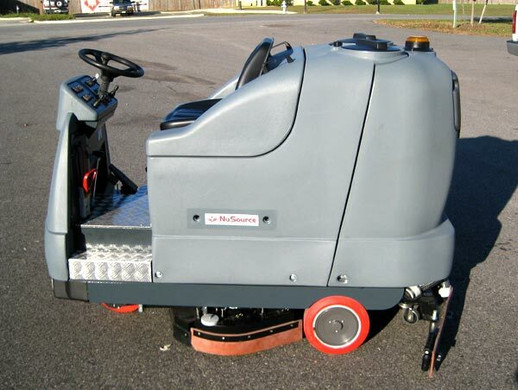 Refurbished NuSource CS60 Rider Scrubber