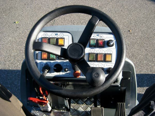 Refurbished NuSource CS60 Rider Scrubber