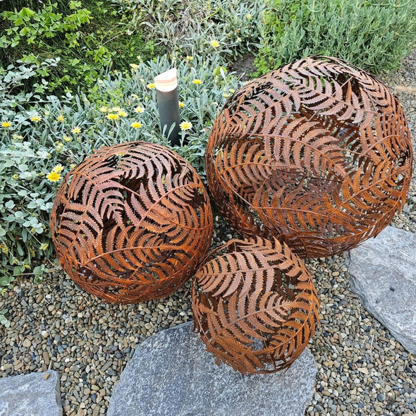 Fern Ball Metal