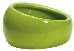 Living World Ergonomic Dish, Living World Ergonomic Dishes are ergonomically slanted so your small pet does not have to strain its neck to get to its food or water. Living World Ergonomic Dish, Living World Ergonomic Dishes are ergonomically slanted so your small pet does not have to strain its neck to get to its food or water.