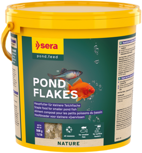 Sera Pond Flakes Nature, Pond Flakes is the staple food consisting of carefully processed flakes without dyes and preservatives for all smaller pond fish such as goldfish and bitterlings as well as for juvenile fish.