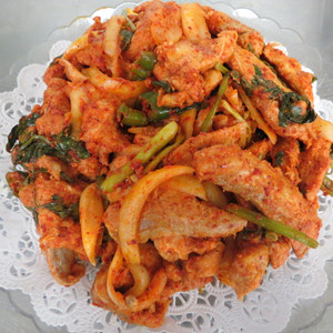 Spicy Fish Salad (Korean Style Fish) 0,5lb