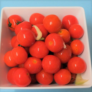 Pickled Cherry Tomatoes 0.5 LB