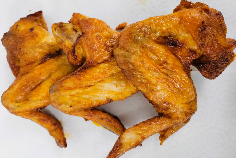 Baked Chicken wings $6.99lb (1PC approx.  0,35lb $2.45)