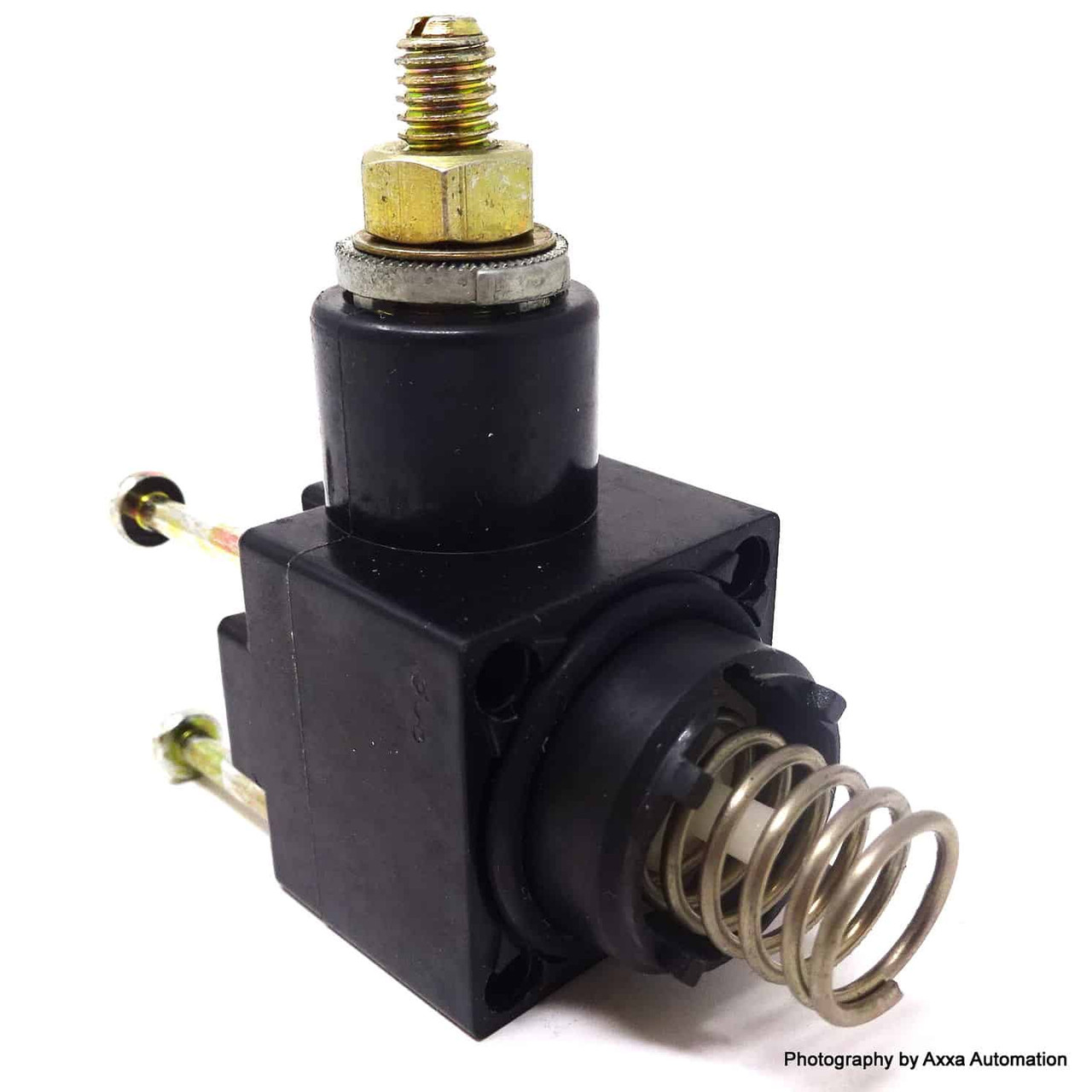 Limit switch ZCK-D05 Telemecanique 064703 ZCKD05 - Axxa - Motor