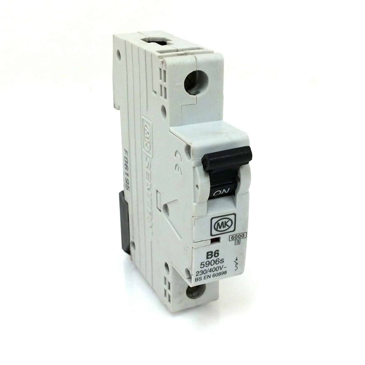 Circuit Breakers MK Sentry B6 SINGLE POLE CIRCUIT BREAKER 240V 5906s BS