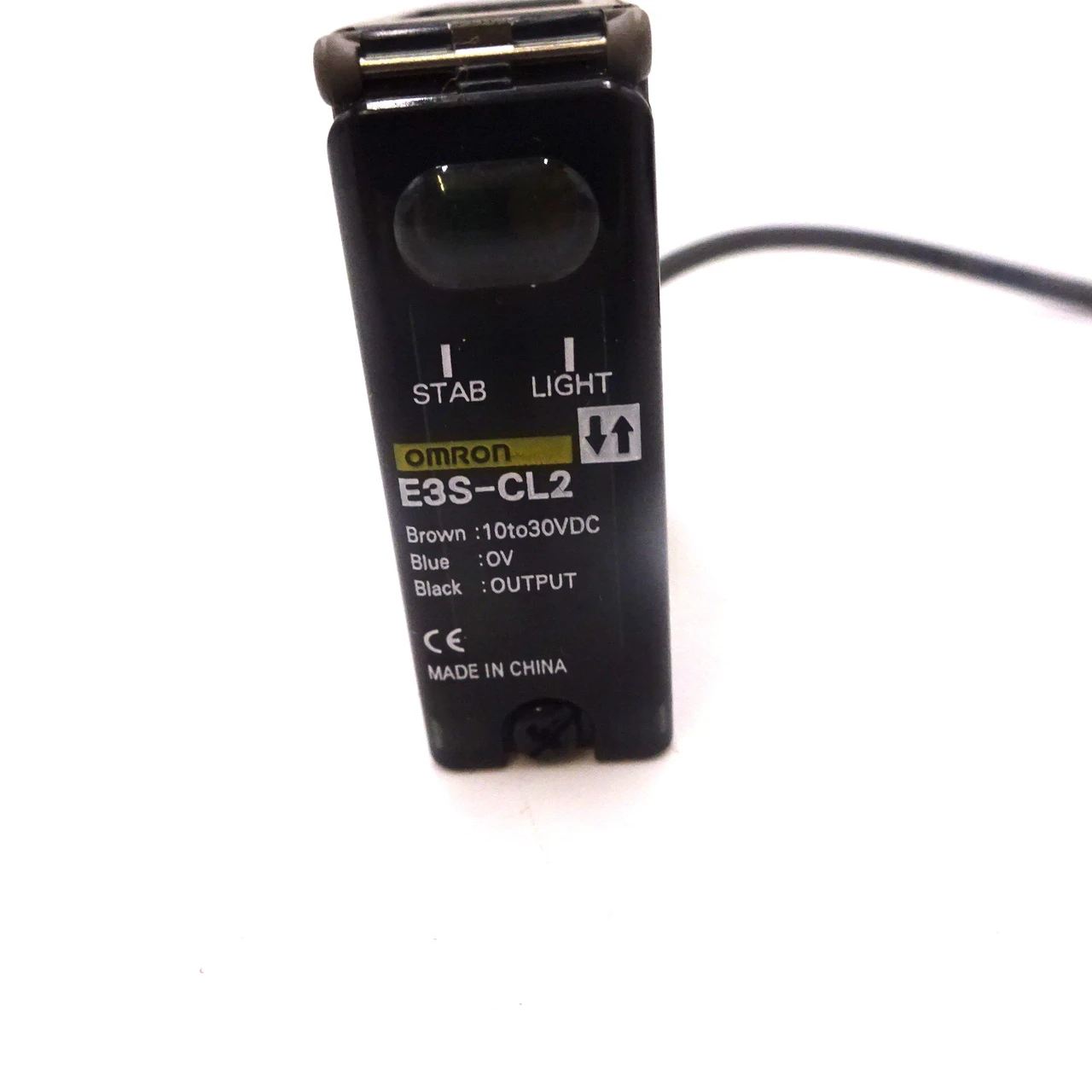 Photoelectric Sensor E3S-CL2 Omron 10-30VDC *Used* - Axxa - Motor ...