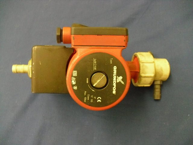 Pompe De Circulation Grundfos Type Ups 25-60 180 – Occasion, Fonctionnelle