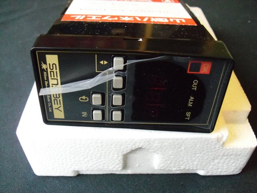 Temperature Controller SE90-ZCK0402M Yamatake Honeywell Sensbey SE90ZCK0402M