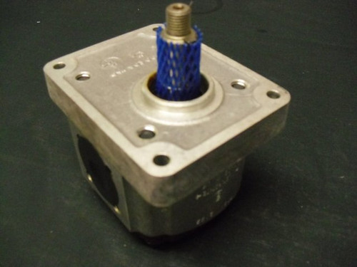 Gear Pump Parker 77614