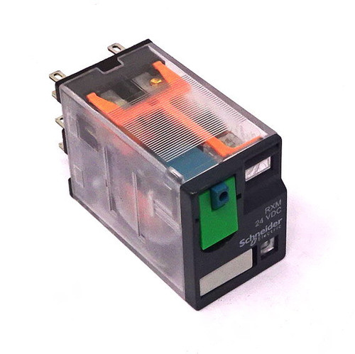 Miniature Plug-in Relay RXM2AB2BD Schneider 24VDC 12A