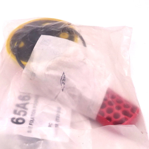 Handle 79H1009 IMO Red