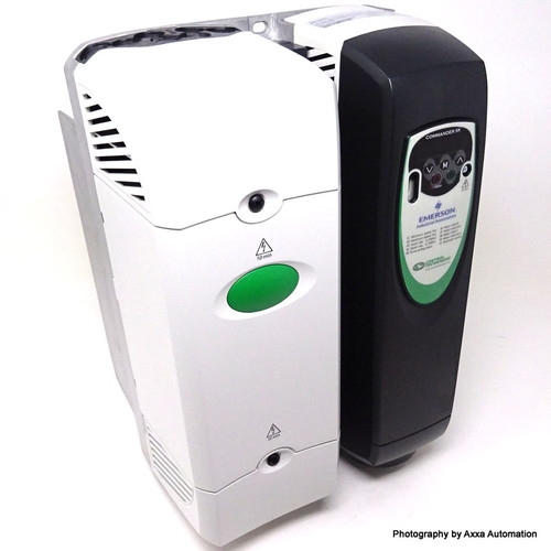 Commander Drive SK 3505 Nidec - Control Techniques 3ph-3ph 7.5kW 12A 575 VACVAC