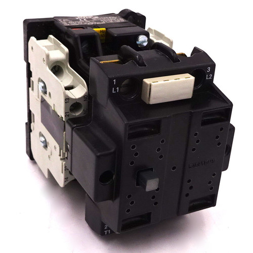 Contactor 3TC4417-0BF0 Siemens 9kW 110VAC *Fitted*