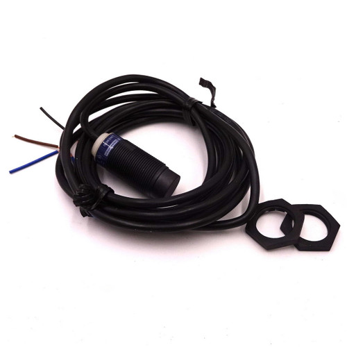 Proximity Switch XS4P18AB120 Telemecanique 24VDC