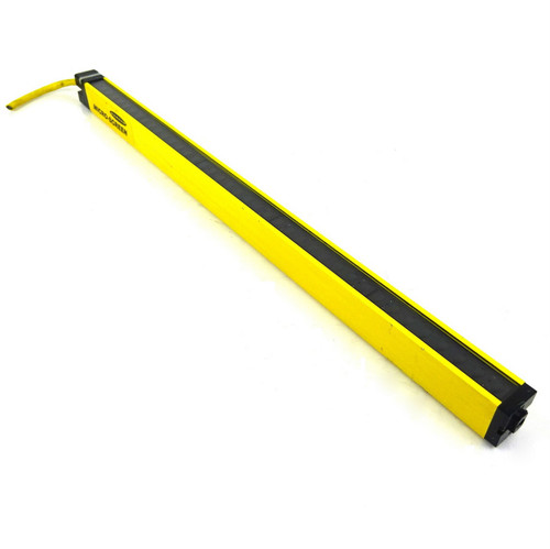 Emitter USE2024YI Banner 3042509 *Used*
