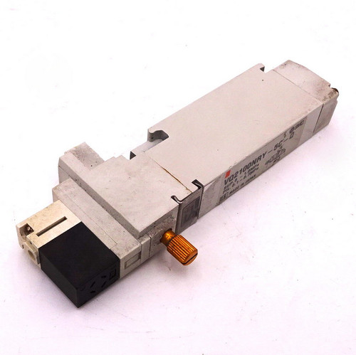 Solenoid Valve VQ2100NRY-5C-Q SMC *Used*