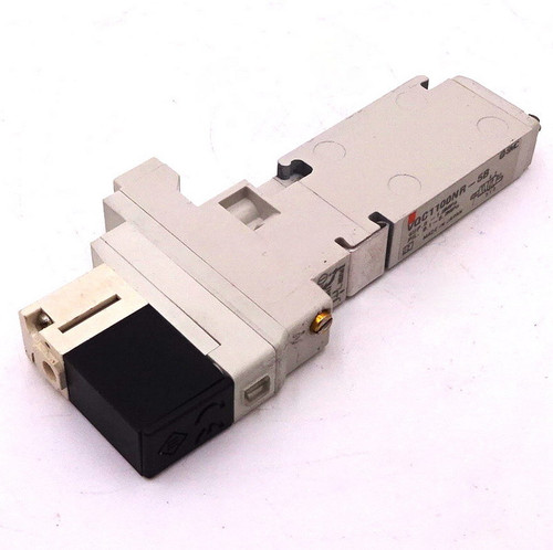 5/2 Solenoid Valve VQC1100NR-5B SMC *Used*