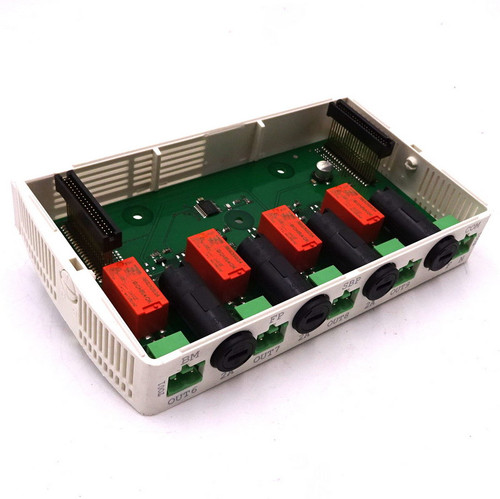 PLC Output Unit TO01-LOMAR Lomar *Used*