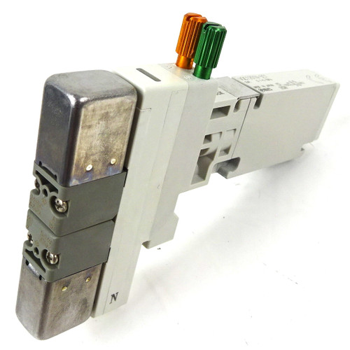 Solenoid Valve VQC1201N-5C1 SMC 5/2 0.1-0.7MPa *New*
