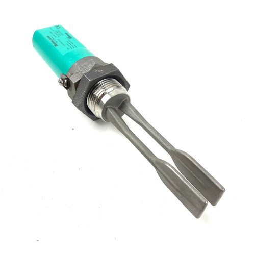 Vibration Limit Switch LVL1S-G3S-A2-V1 Pepperl & Fuchs 40245 *Used* Vibration Limit Switch LVL1S-G3S-A2-V1 Pepperl & Fuchs 40245 *Used*