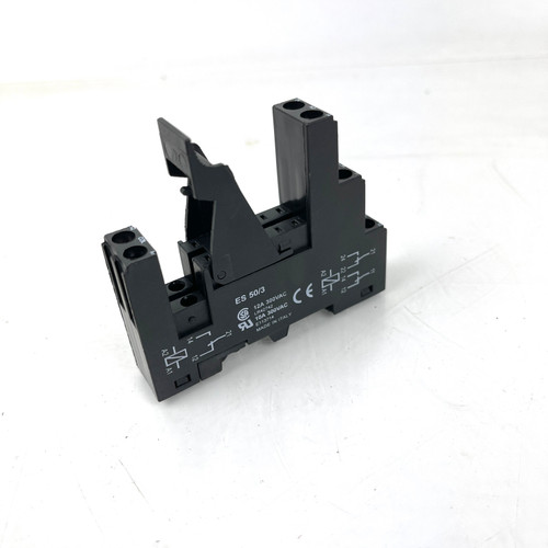Relay Socket ES50/3 Omron 12A 300VAC *Used*