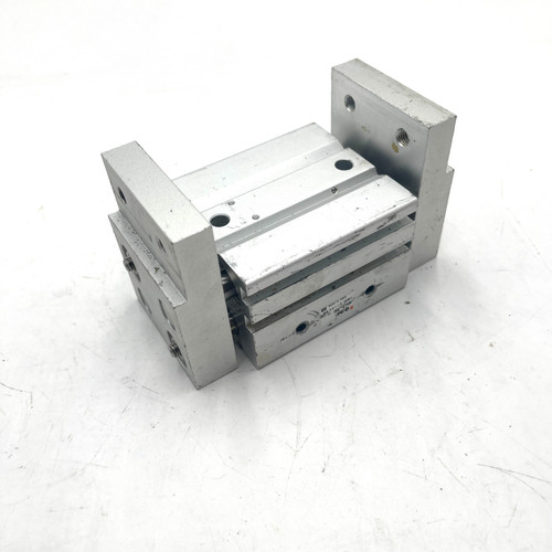 Pneumatic Parallel Gripper MHL2-20D SMC 20mm 2 Finger *Used*
