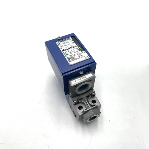 Pressure Switch XMLC010C2S12 Telemecanique 10bar 145psi