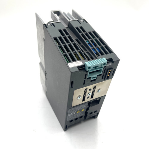 Power Module 6SL3224-0BE13-7UA0 Siemens 0.37kW 3ph 380-480VAC 1.3A *New* Power Module 6SL3224-0BE13-7UA0 Siemens 0.37kW 3ph 380-480VAC 1.3A *New*