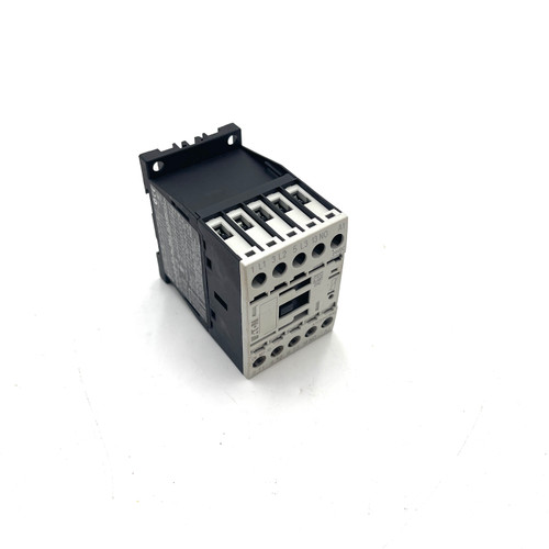 Contactor DILM7-10-24VDC Eaton 24VDC 1NO 3kW *Used*
