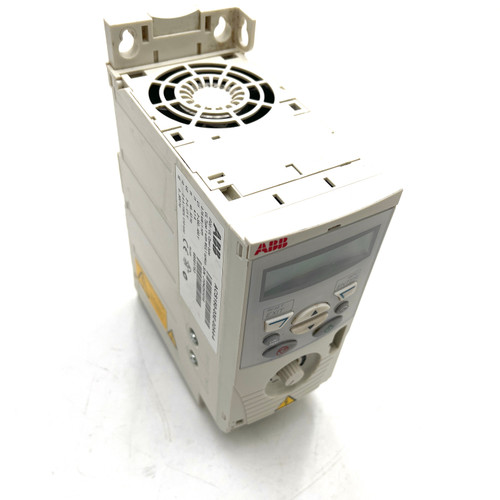 Inverter Drive ACS150-03E-02A4-4 ABB 0.75kW 400VAC 3Ph 2.4A *Used*
