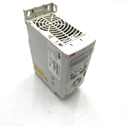 Inverter Drive ACS150-03E-01A9-4 ABB 0.55kW 400VAC 3Ph 1.9A *Used*
