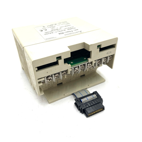 Programmable Controller FX2N-4DA Mitsubishi 8-points 24VDC 1.10v *Used*