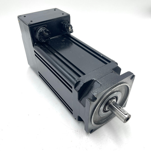 Servo Motors BMH1424K5RA1C Telemecanique 2000rpm 22Nm 300V*Refurbished