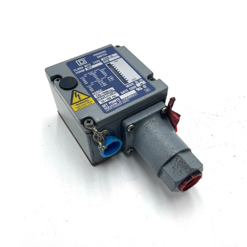 Pressure Switch ADW5M119012 Square D Range 135-1000psi / Diff 70-150psi *New*