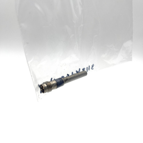 Inductive Proximity Sensor XS1N05PA311S Telemecanique sn=0.8mm PNP NO *Used*