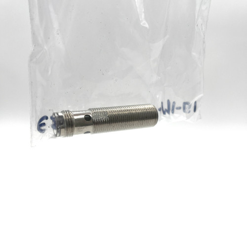 Inductive Proximity Sensor E2A-M12KS04-M1-B1 Omron sn=4mm PNP NO *Used*