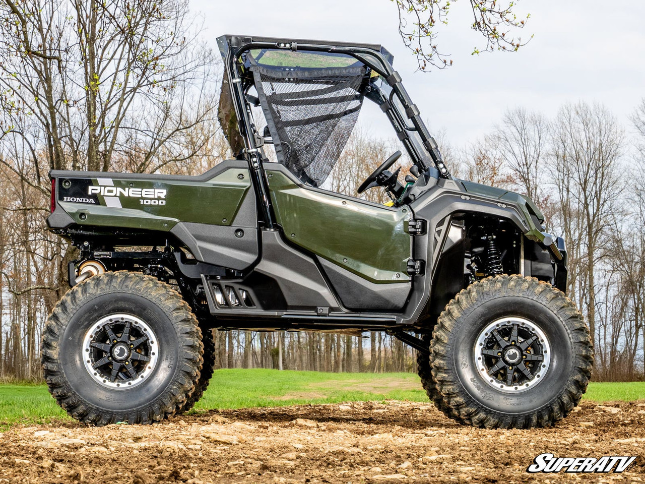 Honda Pioneer 1000 6