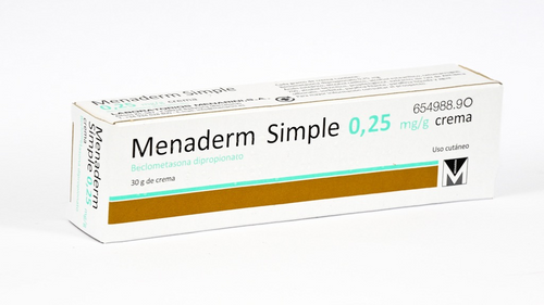 Menaderm Simple Pomada 0.25 % 30 Gr