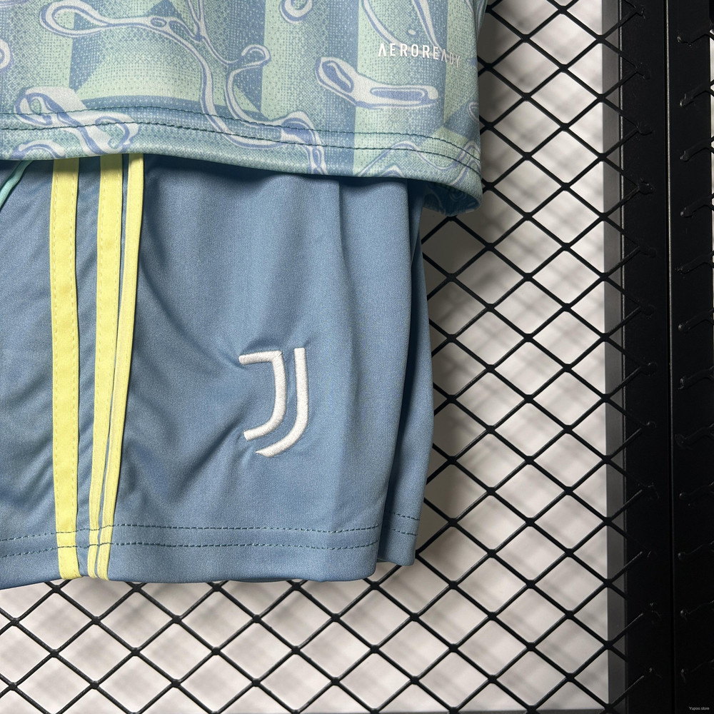 kids Juventus 2025/26 Away Jersey