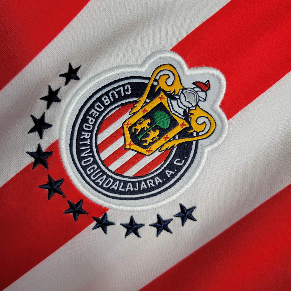 Chivas Retro 2001/02