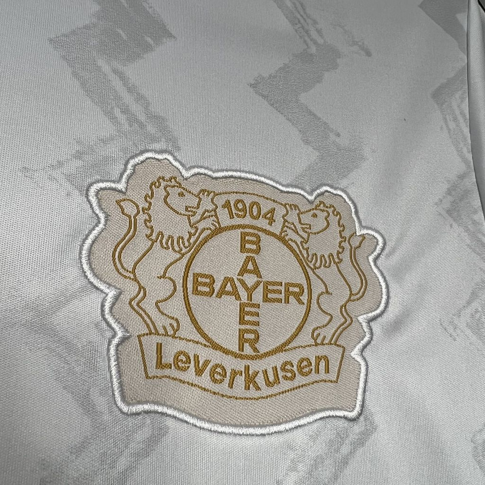 Bayer 04 Leverkusen 2024/25 Away