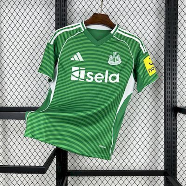 Newcastle Away 2025/26