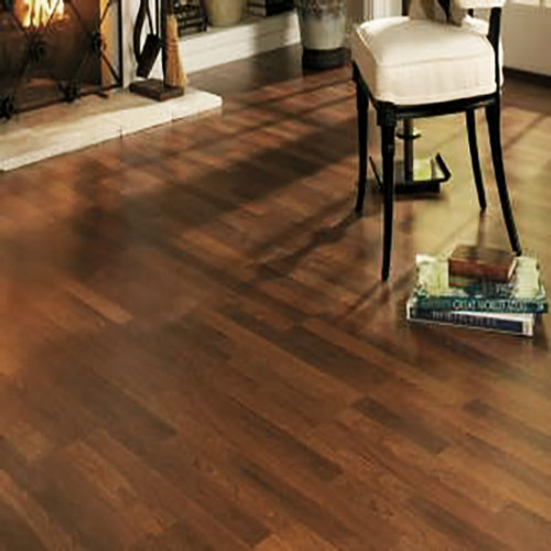 Quick-Step NatureTek 700 Series Spice Oak 7 1/2" Wide Laminate Flooring SFU024 room