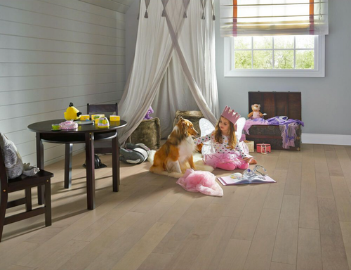 Hartco Performance Plus 5" Maple Rolling Fog Engineered Hardwood Flooring ESP5312LGEE SQFT Price : 2.89 room