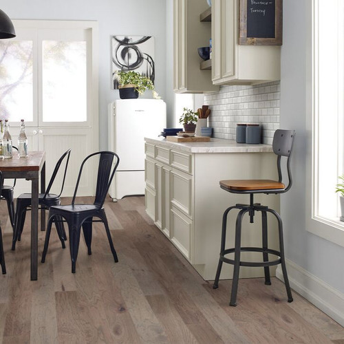 Shaw Piedmont Hickory Morningside - 6.38" Wide - Smooth Engineered Hickory Hardwood 01078 SQFT Price : 2.39