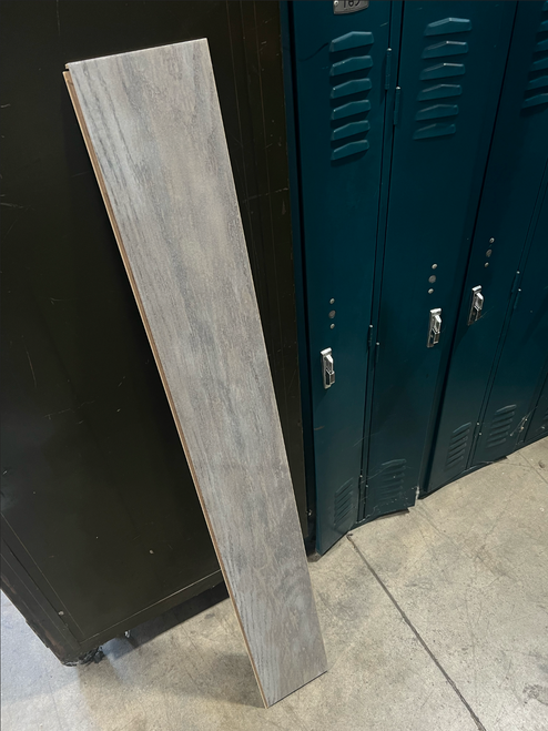 SPECIAL BUY - Traffic Master - Silverado Trail -  8mm - 6.26" x 50.79" High Gloss  Click Together Laminate 315201 SQFT Price : 1.29