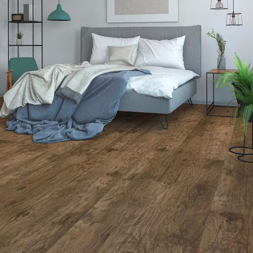 CLEANING OUT THE WAREHOUSE - Traffic Master - Mena Creek Oak -  7mm - 7.64" x 50.79" Click Together Laminate 376991dk