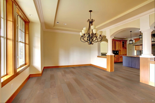 PREMIUM QUALITY - Shaw Anderson Tuftex - Bernina Hickory Scalino - 4.94" Wide - 1/2" Thick - Engineered Handscraped Hardwood SH1W74311044 SQFT Price : 3.69 room