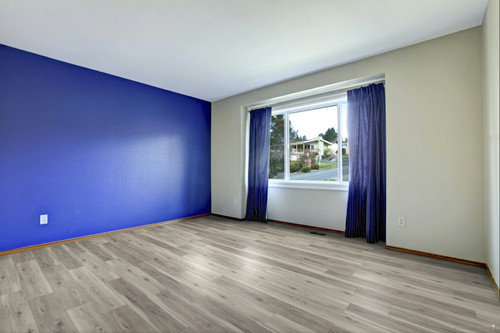 LIFEPROOF - Banff Gray Hickory - 7.13"x48.03" Click Lock Waterproof Vinyl Plank Flooring BANFF SQFT Price : 3.19 room